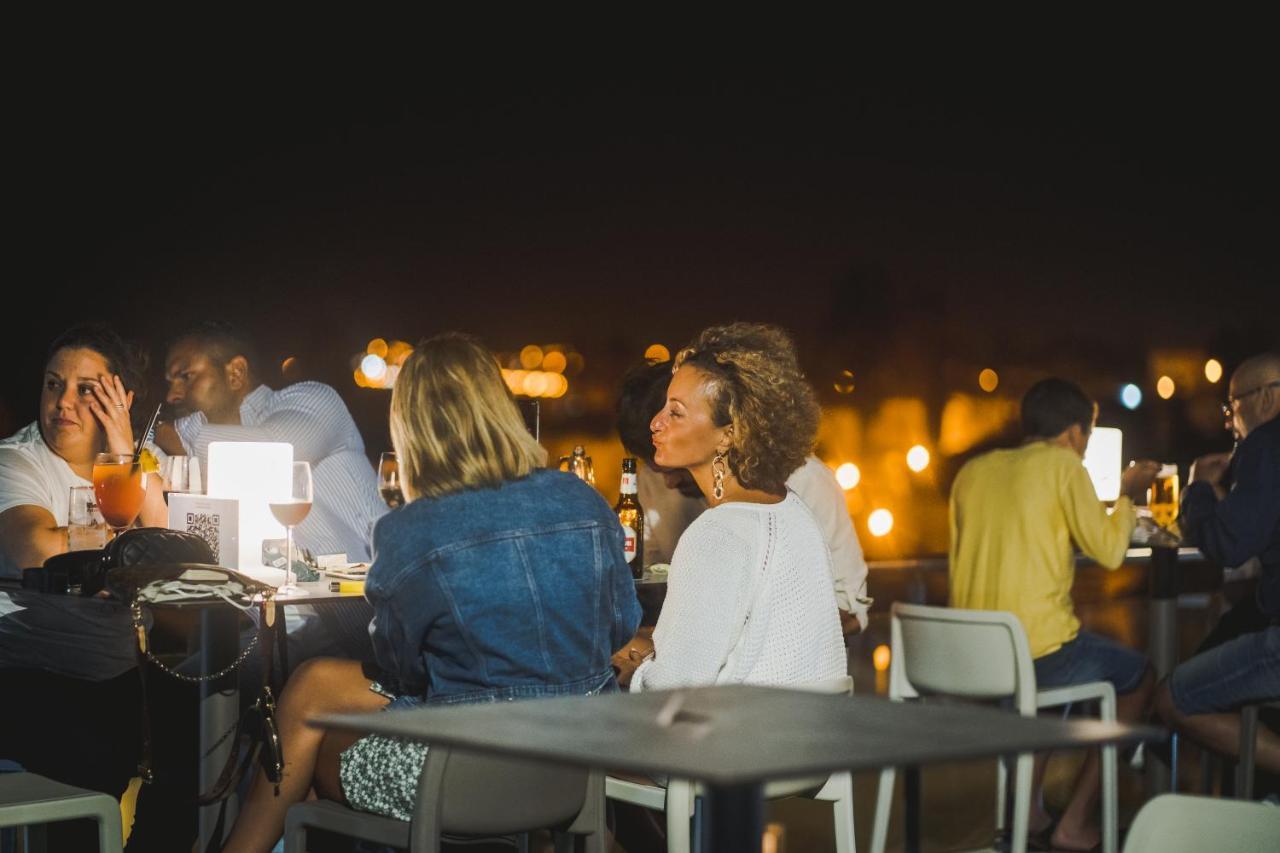 Hotel Boutique Aroma De Mar Chiclana de la Frontera Kültér fotó